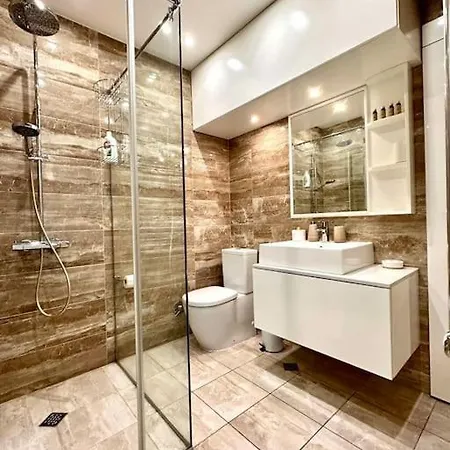 Mila Center Deluxe דירה *