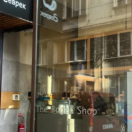 Mila Center Deluxe Daire *